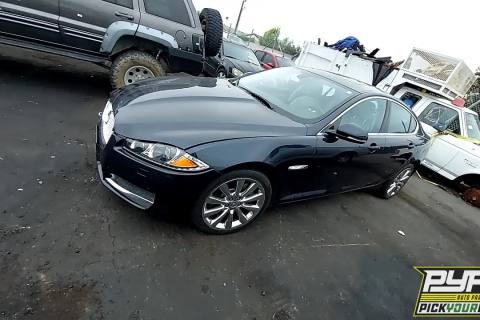 Photo of 2012 Jaguar Xf