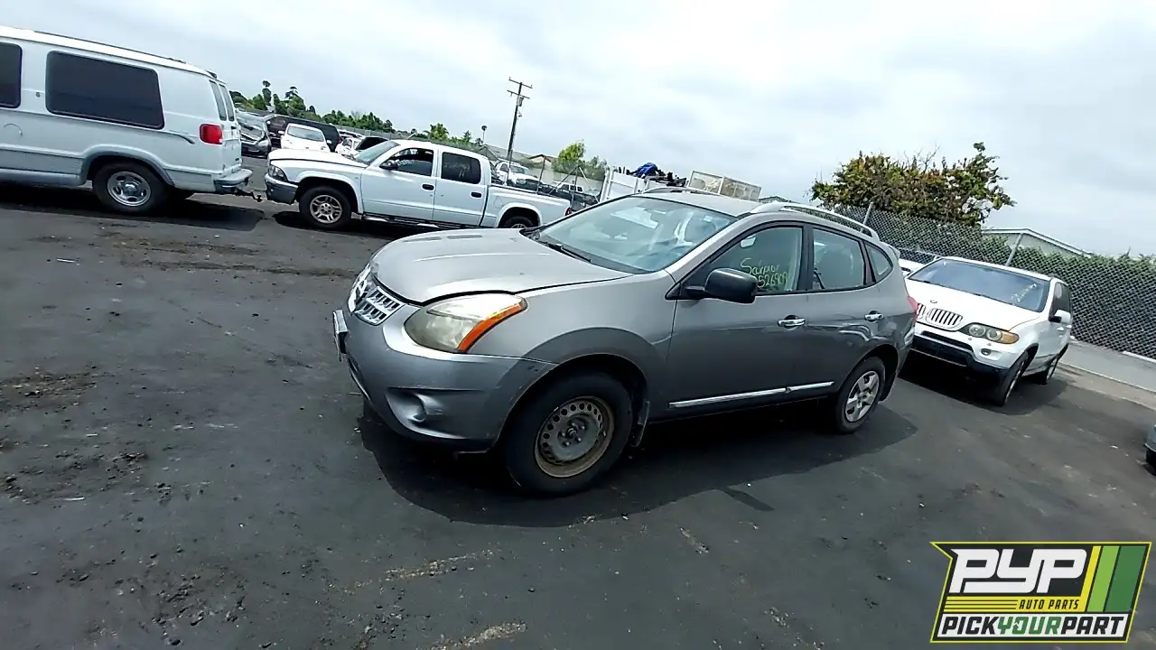 Photo of 2014 Nissan Rogue Select