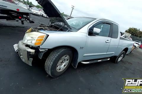Photo of 2004 Nissan Titan