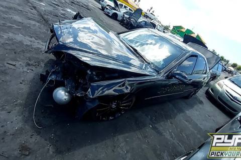 Photo of 2000 Mercedes-Benz S500