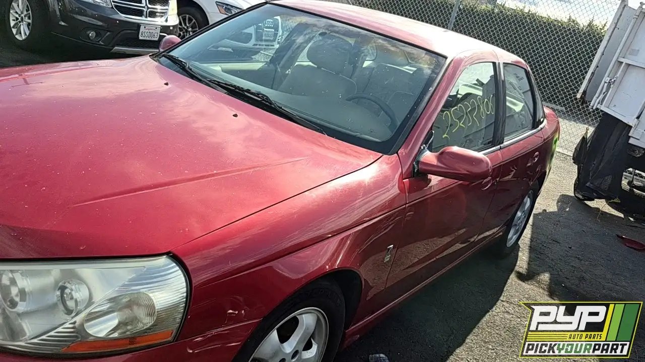 Photo of 2003 Saturn L300