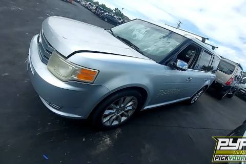 Photo of 2010 Ford Flex