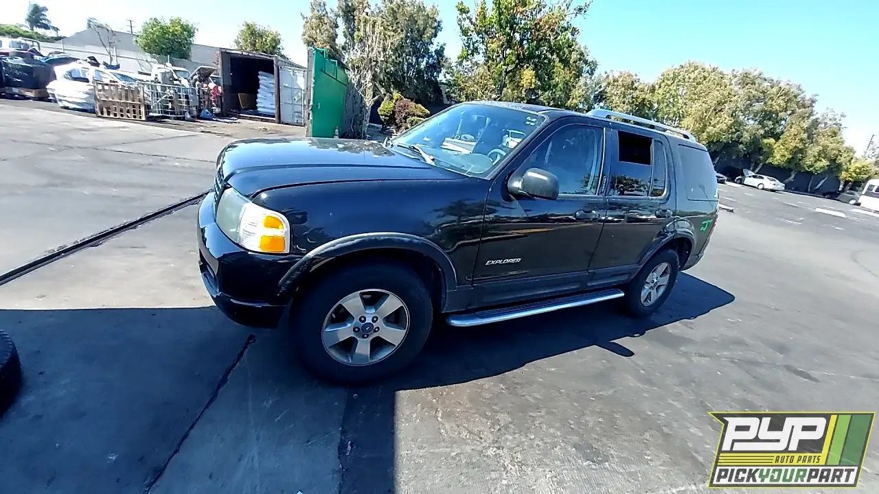 Photo of 2004 Ford Explorer