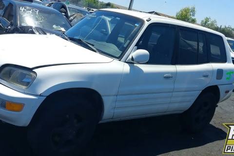 Photo of 1999 Toyota Rav4
