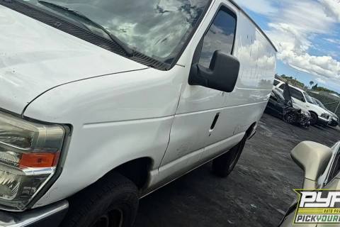 Photo of 2012 Ford E-250