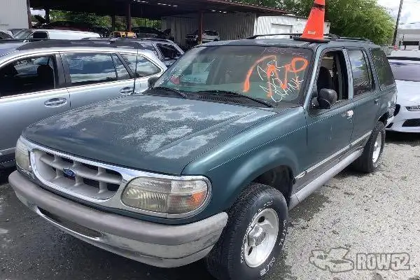 Photo of 1996 Ford Explorer