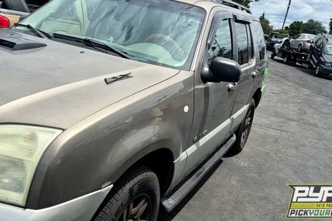 Photo of 2002 Mercury Mountaineer