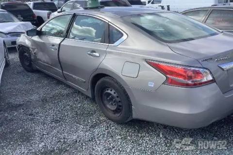 Photo of 2014 Nissan Altima