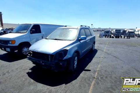 Photo of 2007 Hyundai Entourage