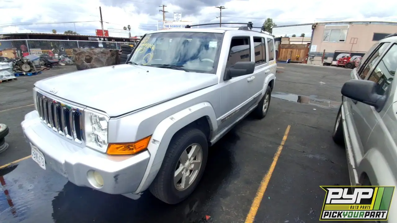 Photo of 2006 Jeep Commander