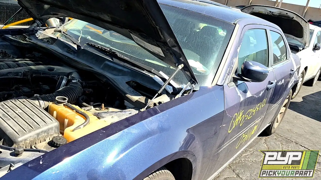 Photo of 2005 Chrysler 300