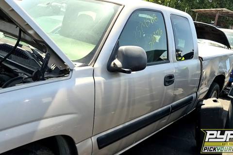 Photo of 2004 Chevrolet Silverado 1500