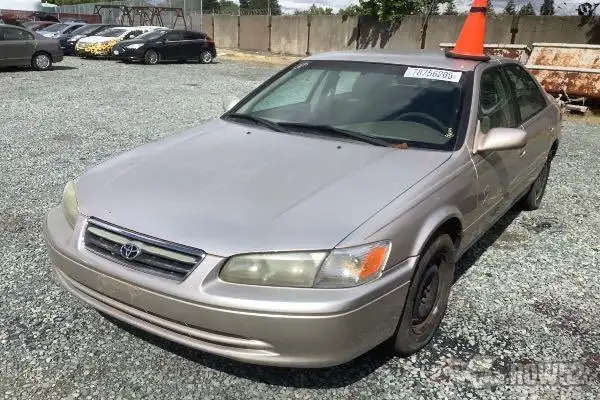 Photo of 2001 Toyota Camry