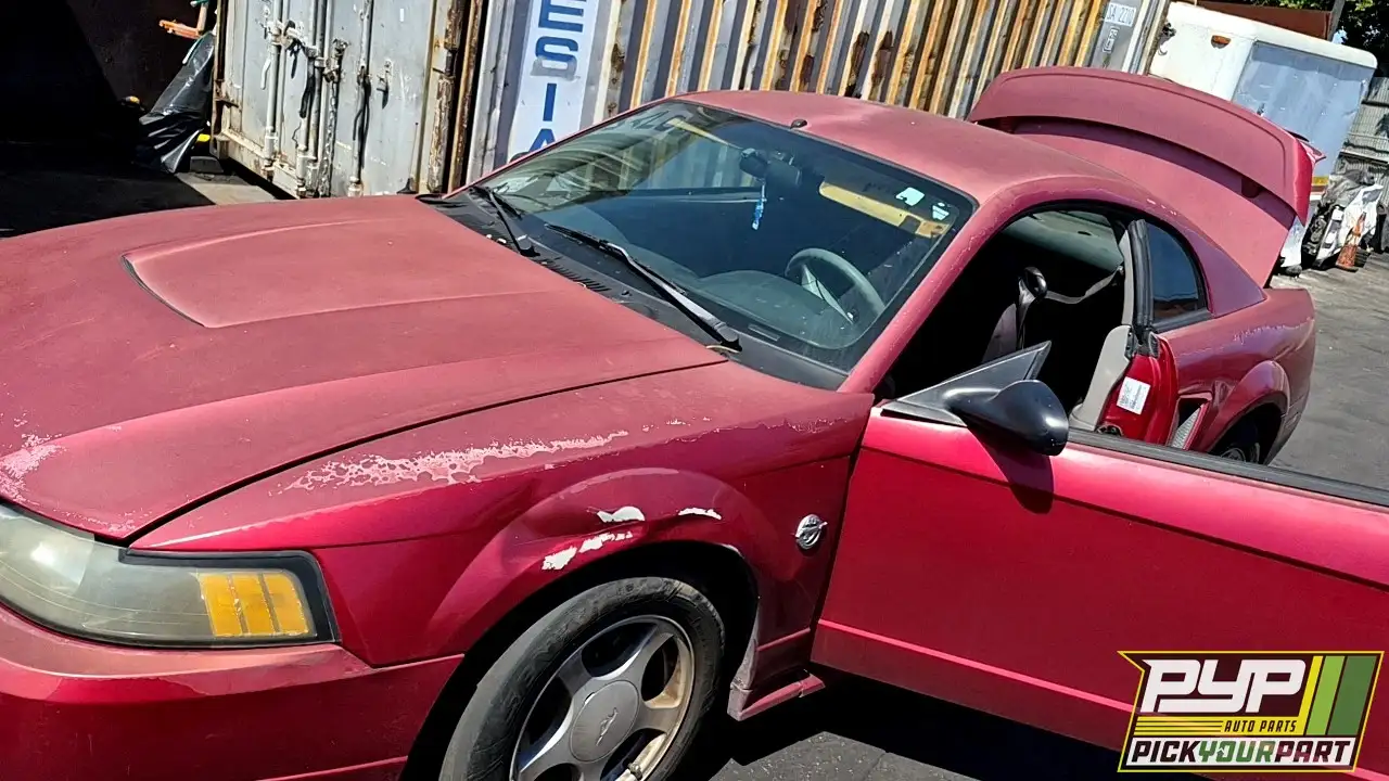 Photo of 2004 Ford Mustang