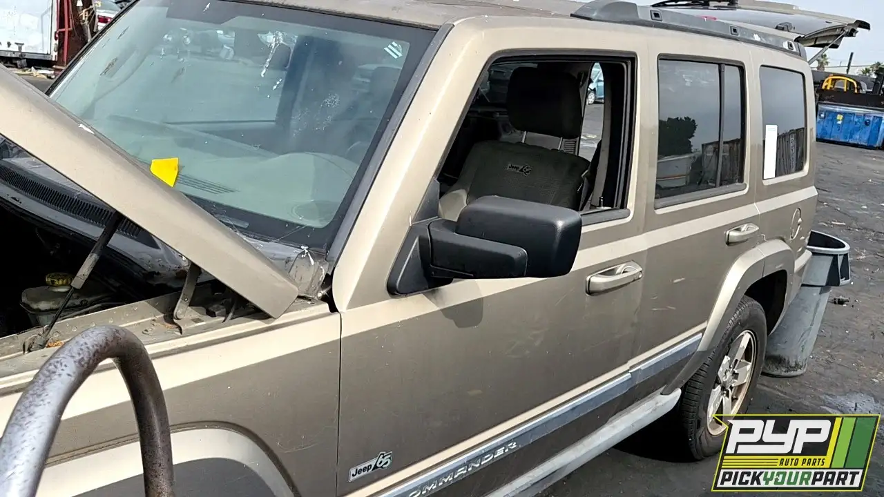Photo of 2006 Jeep Commander
