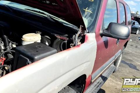 Photo of 2003 Chevrolet Tahoe