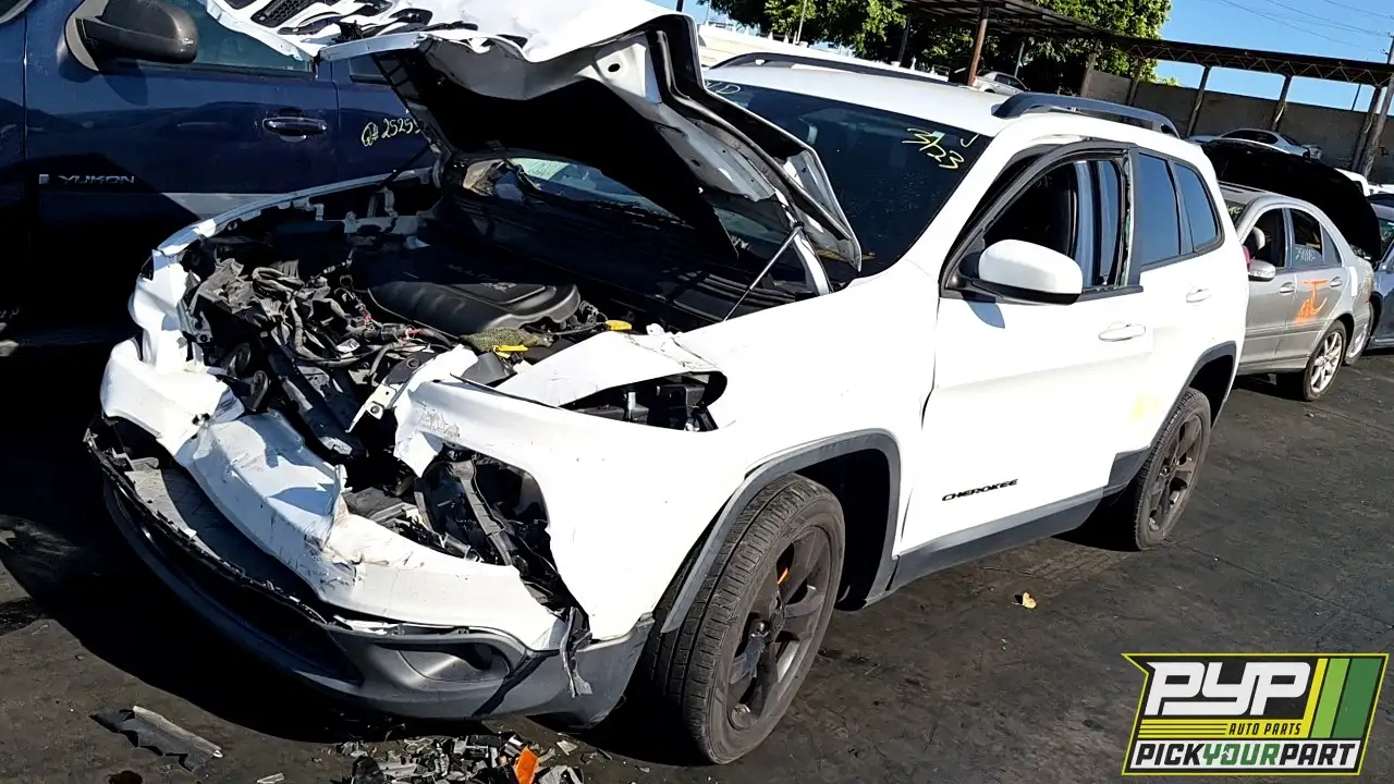 Photo of 2015 Jeep Cherokee