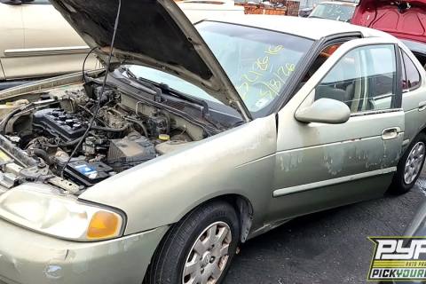 Photo of 2001 Nissan Sentra