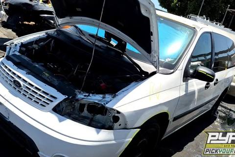 Photo of 2003 Ford Windstar