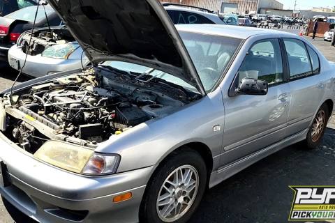 Photo of 2001 Infiniti G20