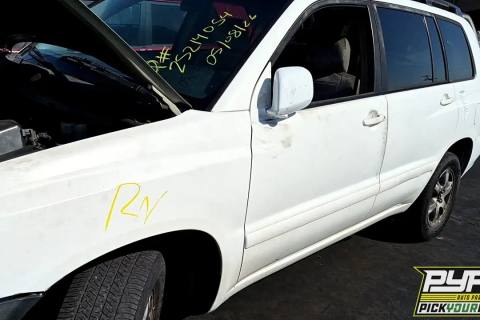 Photo of 2003 Toyota Highlander