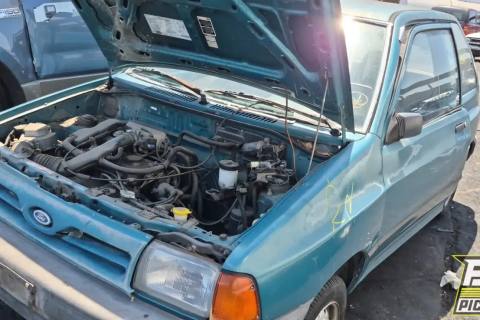 Photo of 1993 Ford Festiva