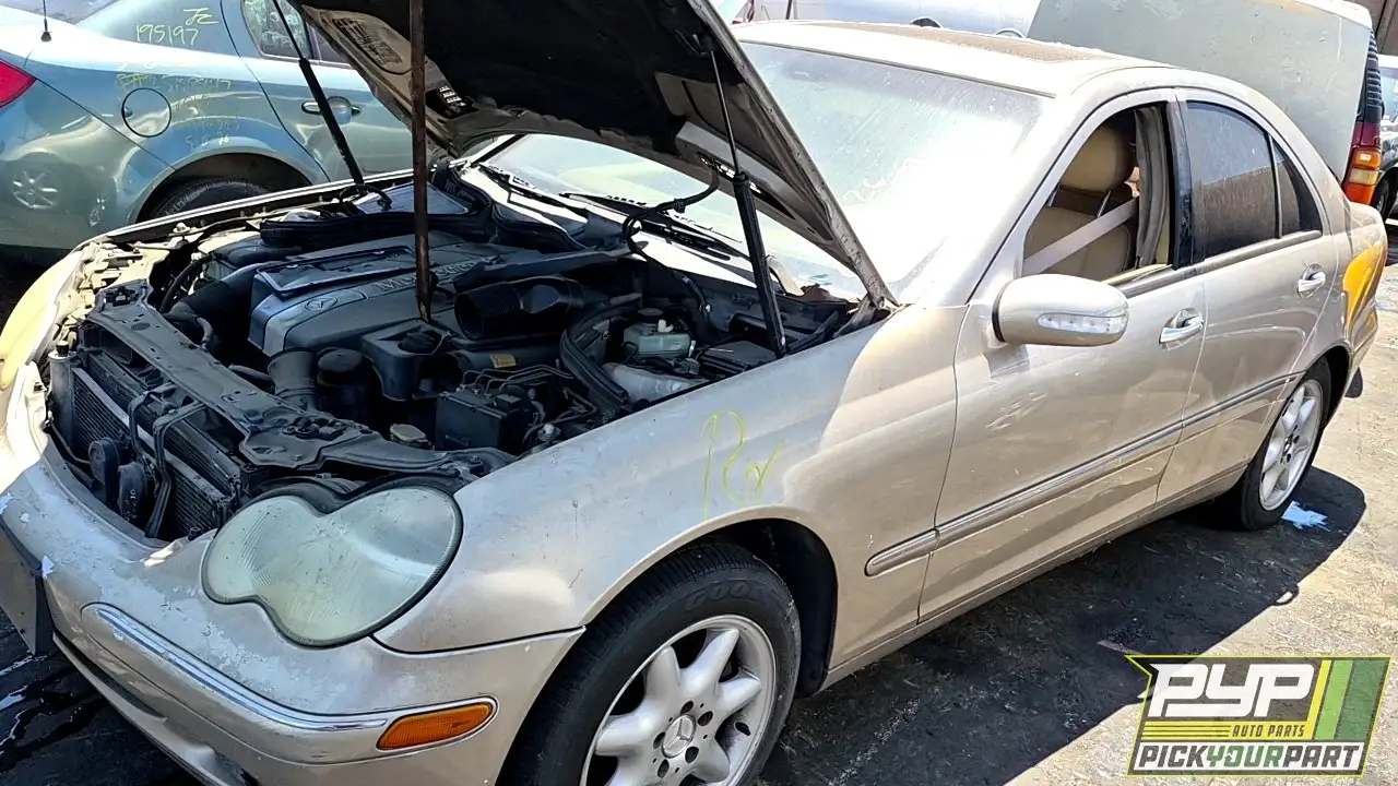 Photo of 2002 Mercedes-Benz C320