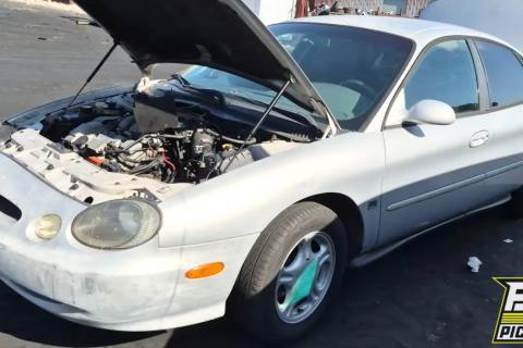 Photo of 1998 Ford Taurus