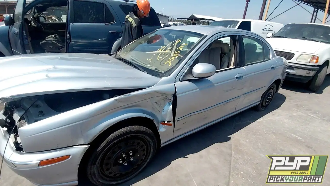 Photo of 2003 Jaguar X-Type