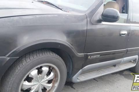 Photo of 1998 Lincoln Navigator