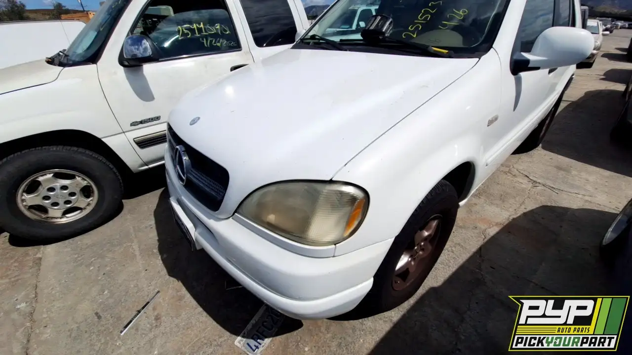Photo of 2000 Mercedes-Benz Ml320