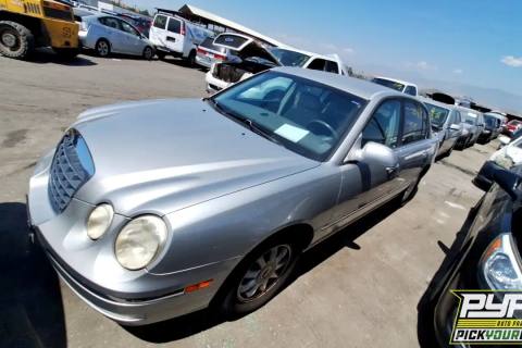 Photo of 2004 Kia Amanti
