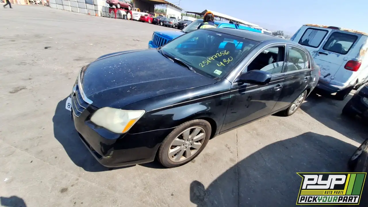 Photo of 2005 Toyota Avalon