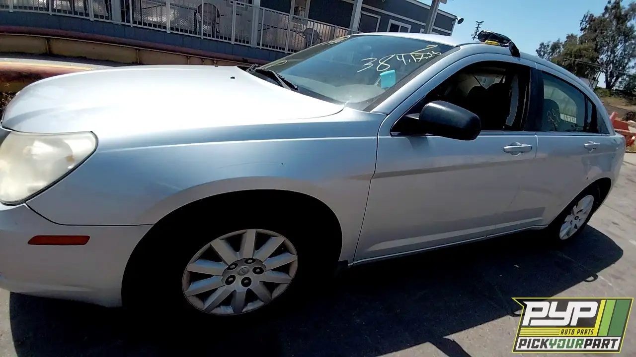 Photo of 2010 Chrysler Sebring