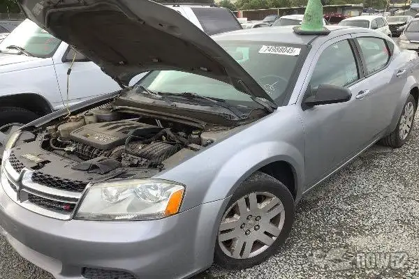 Photo of 2013 Dodge Avenger