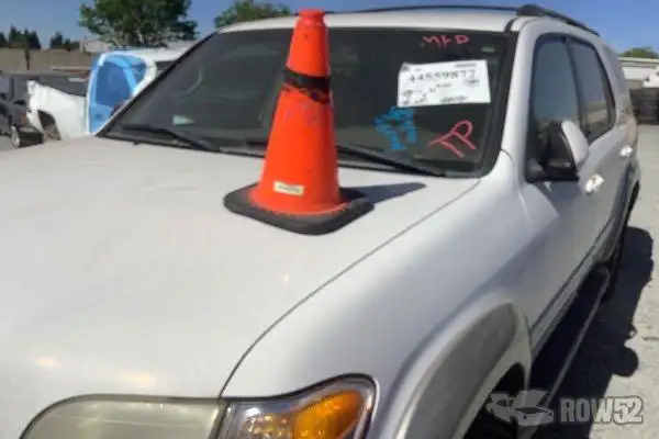 Photo of 2003 Toyota Sequoia