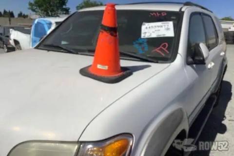 Photo of 2003 Toyota Sequoia