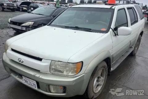 Photo of 2001 Infiniti QX4