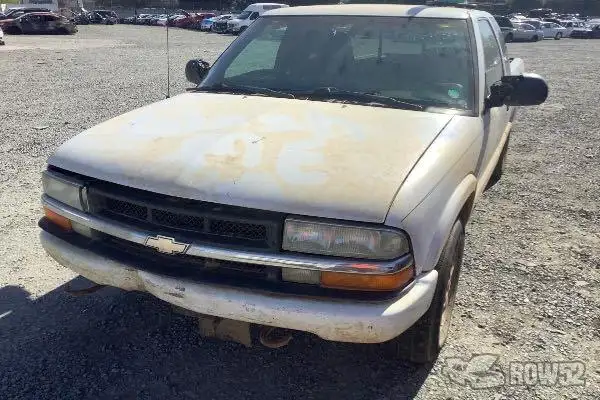 Photo of 1999 Chevrolet S10 Pickup