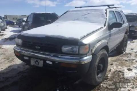 Photo of 1998 Nissan Pathfinder