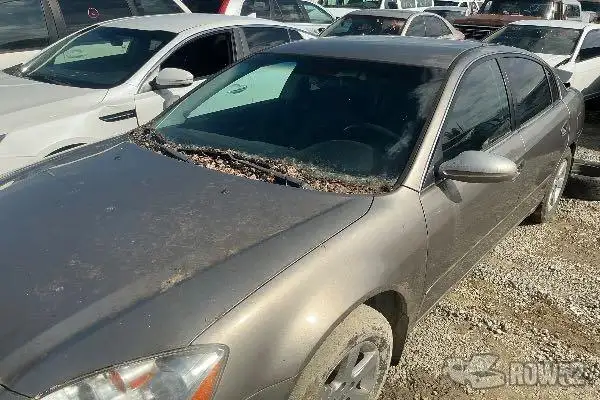 Photo of 2003 Nissan Altima