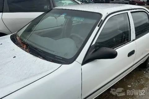 Photo of 2000 Toyota Corolla