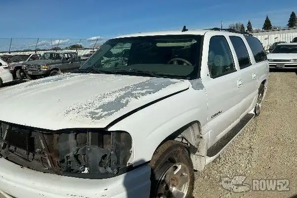 Photo of 2006 GMC Yukon Denali