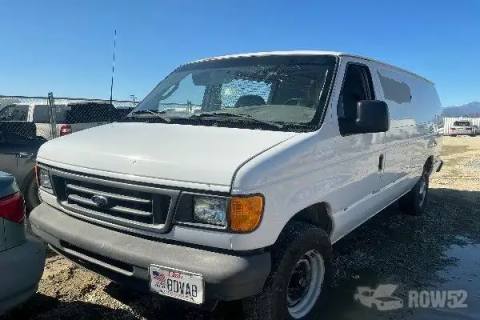 Photo of 2004 Ford Econoline