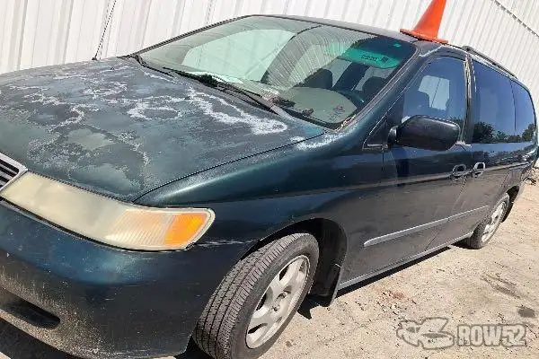 Photo of 1999 Honda Odyssey