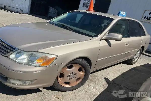 Photo of 2004 Toyota Avalon