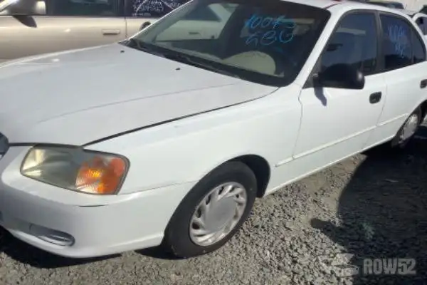 Photo of 2002 Hyundai Accent
