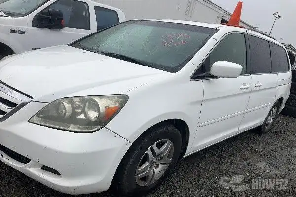 Photo of 2005 Honda Odyssey