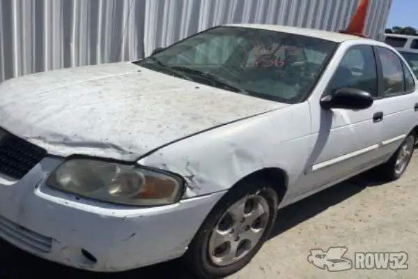 Photo of 2004 Nissan Sentra