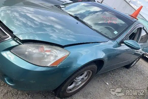 Photo of 2002 Nissan Altima